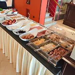 Hotell Kalithea Family 3*
