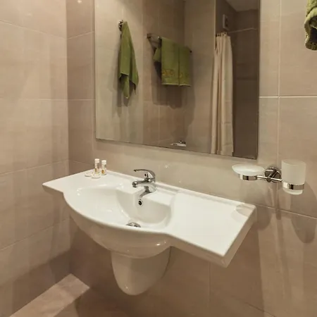 Otel Kalithea Family 3*